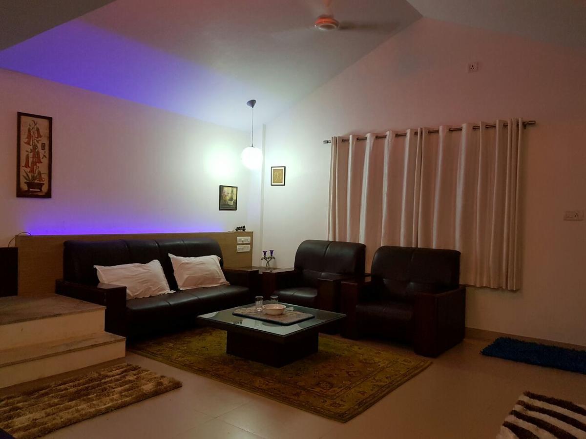 Cherilyn Monta Resort - Ratnagiri Vatul 외부 사진