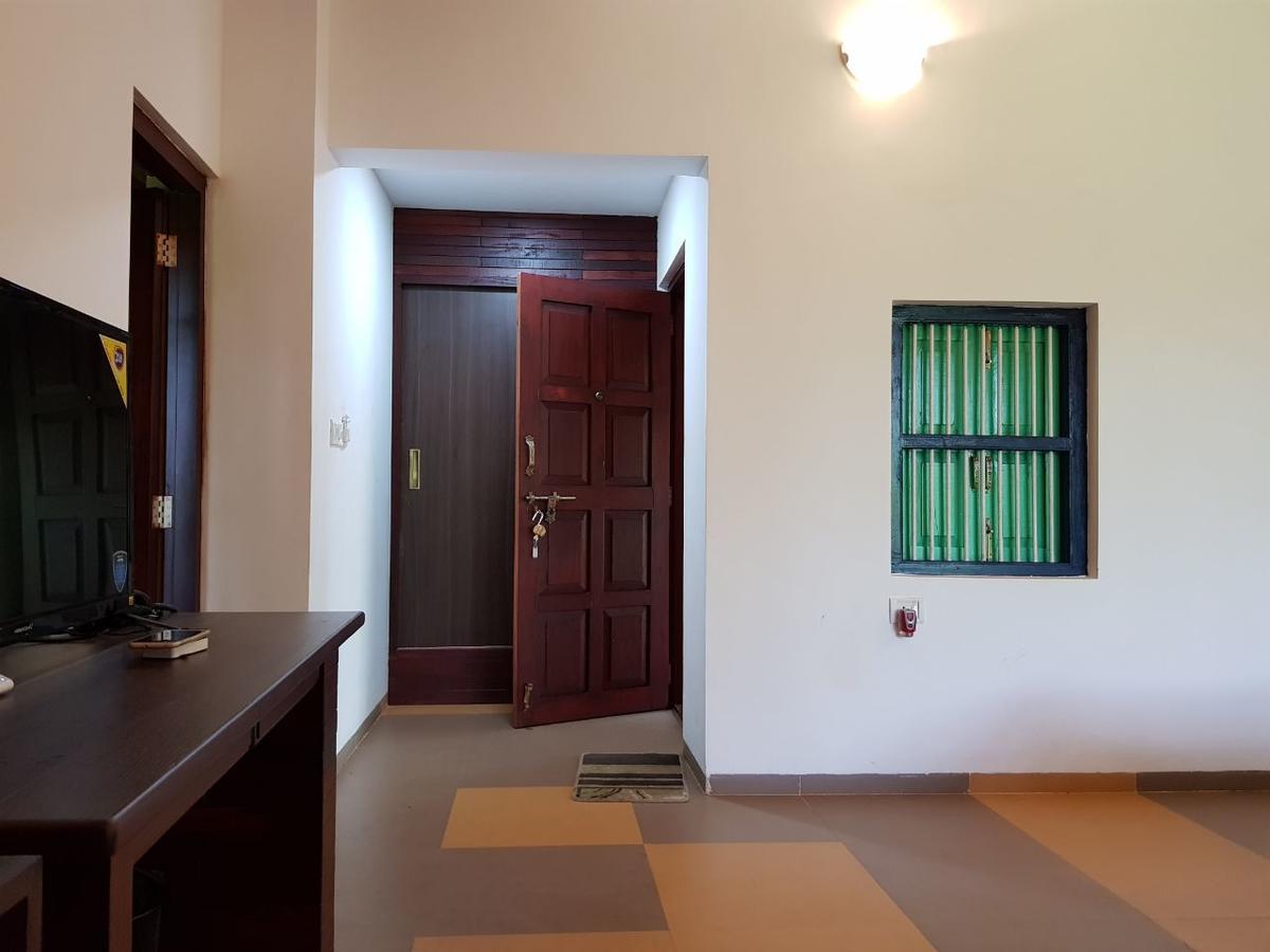 Cherilyn Monta Resort - Ratnagiri Vatul 외부 사진